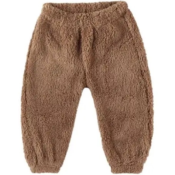 Rylee + Cru Caramel Sherpa Sweatpants & Joggers Set. Like New! - Picture 3 of 9